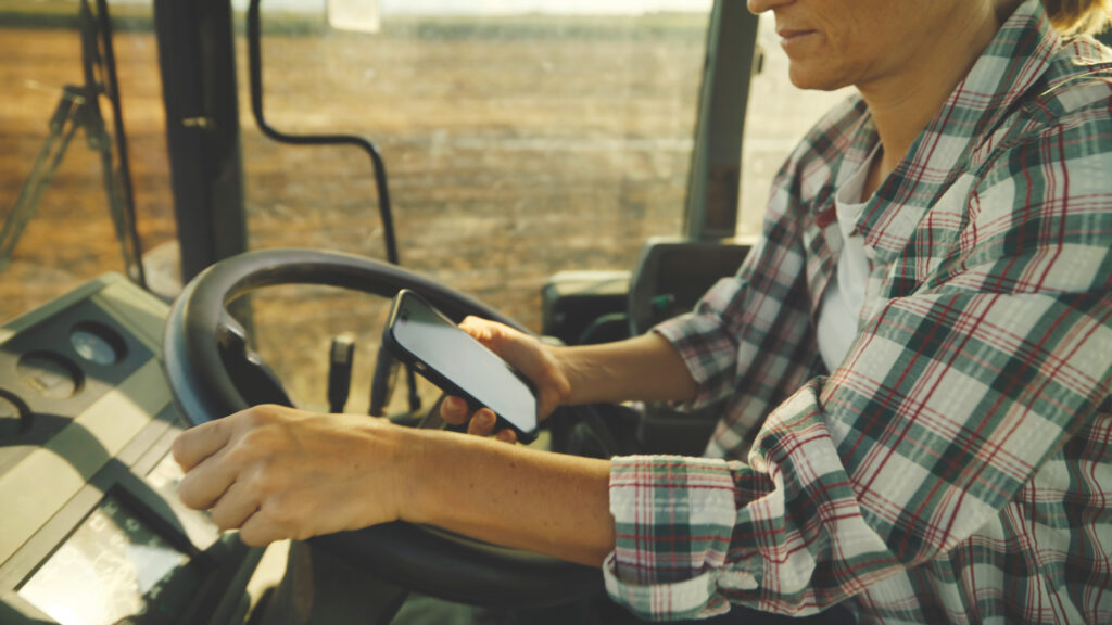 Mobile Phone Use in Farm Vehicles: Navigating Rules and Penalties